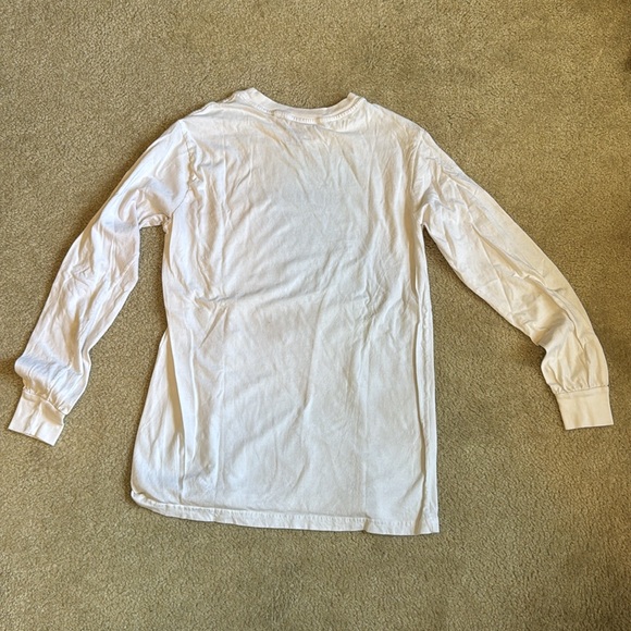 Forever 21 This World Is Mad Long Sleeve Tee - Picture 5 of 5